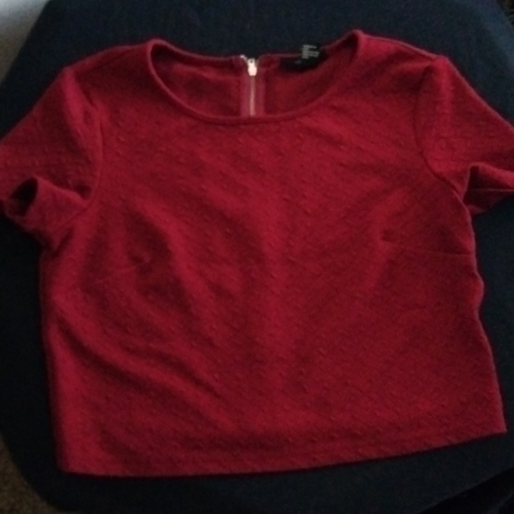 Red Crop Top ♥️